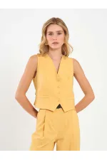 120738 Back Buckle Vest