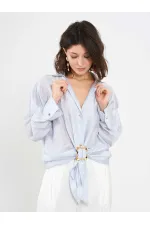 Chemise 080814 avec détail de boucle