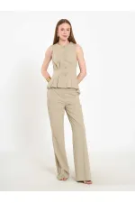 031673 Stella Straight Leg Trousers with Belt Buckle