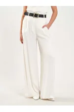 Pantalon à pli unique avec détail de ceinture 031624