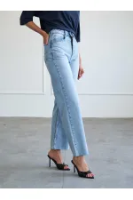 031666 Düz Paça Orta Bel Jeans