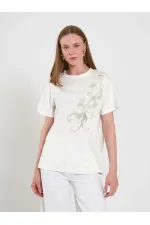 050741 T132 Crew Neck Beaded Print T-shirt