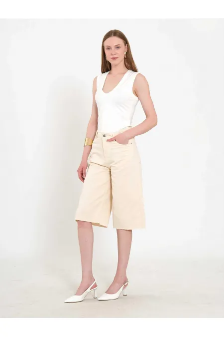 010878 Relaxed Fit Bermuda Denim Shorts