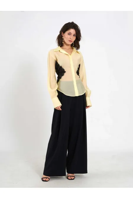 Chemise à détails en dentelle 080812