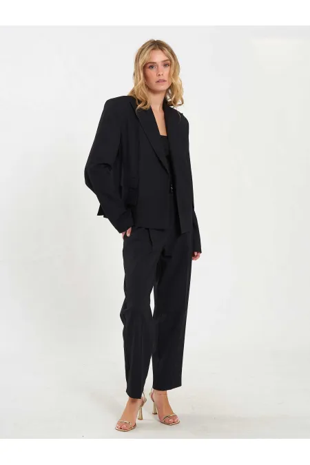 131044 Wide Shoulder Oversize Jacket