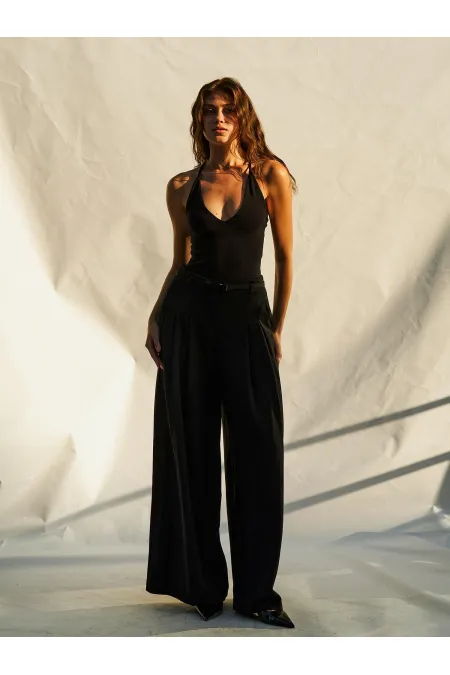 060333 Sırtı Çapraz Askılı Örme Bodysuit