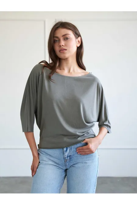 050747 Yarasa Kollu Kayık Yaka T-shirt