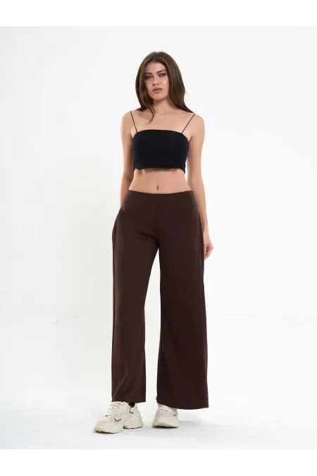 Pantalon à jambes larges avec plis latéraux 031595