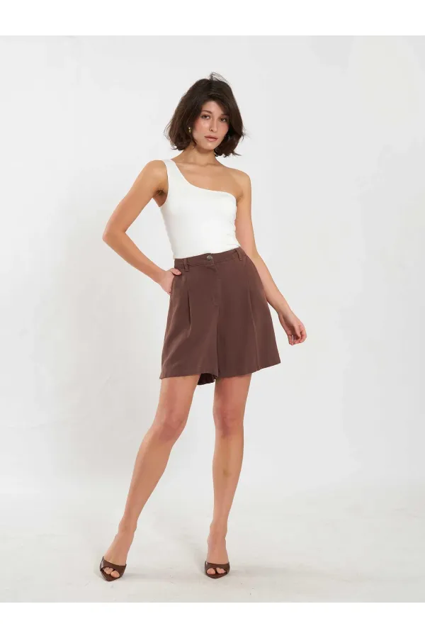 010875 Single Pleated Shorts