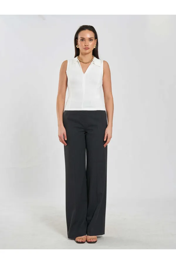 071894 Önü Fermuarlı Örme Kolsuz Body