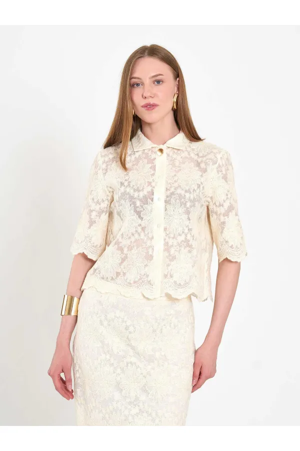 080818 Square Cut Lace-Look Shirt