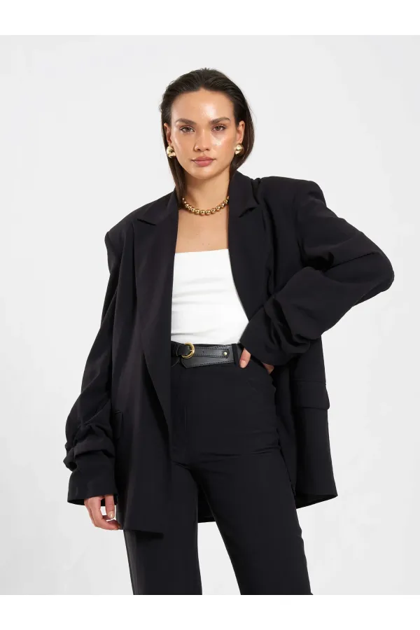 131046 Oversize Kolları Pileli Ceket