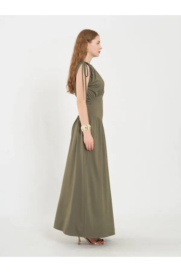 111691 Beli Korsajlı Uzun Elbise