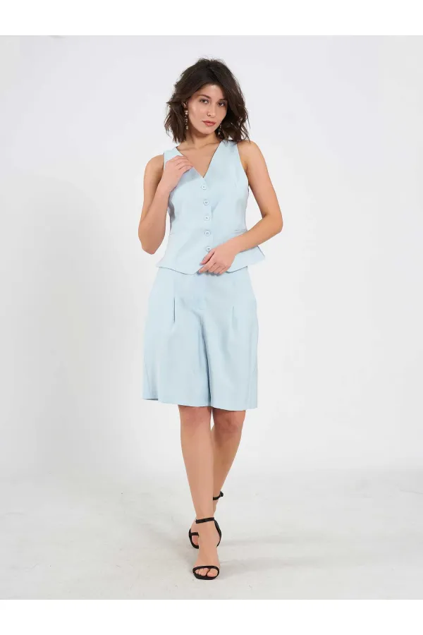 120745 Beş Düğmeli Orta Boy Yelek