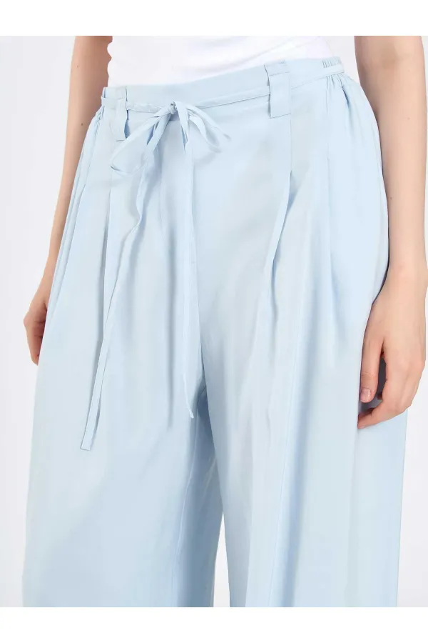 031678 Beli Lastik Detaylı Belden Bağlamalı Pantolon 031678 Beli Lastik Detaylı Belden Bağlamalı Pantolon