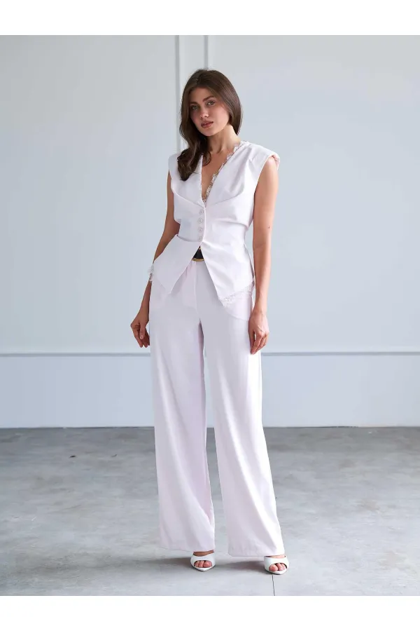 031661 Straight Cut Belted Trousers