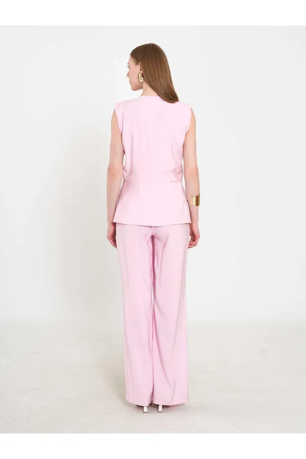 120732 Vest with Ruffled Hem