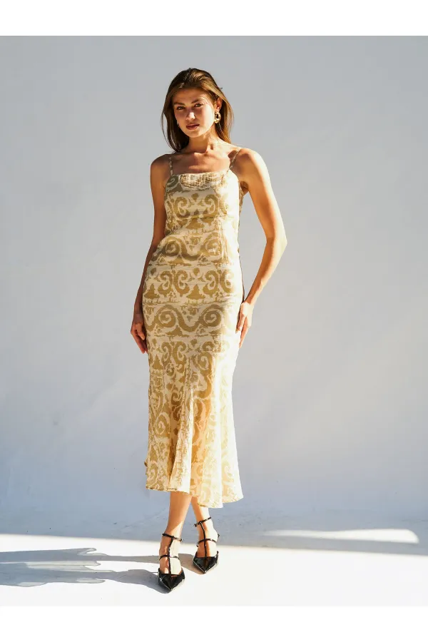 111460 ROBE À BRETELLES