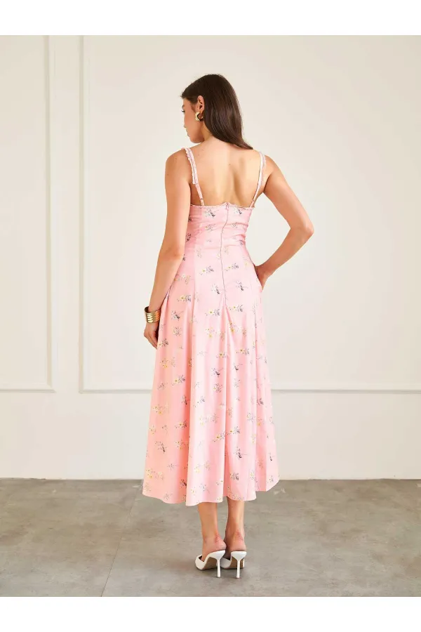 111738 Fisto Lace Detail Dress