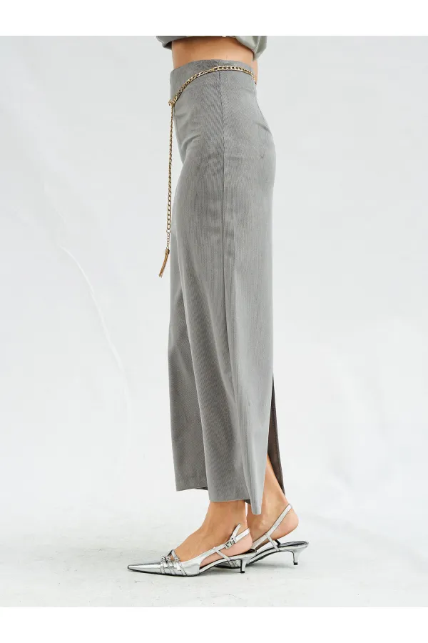 041101 Yırtmaçlı Düz Kesim Etek