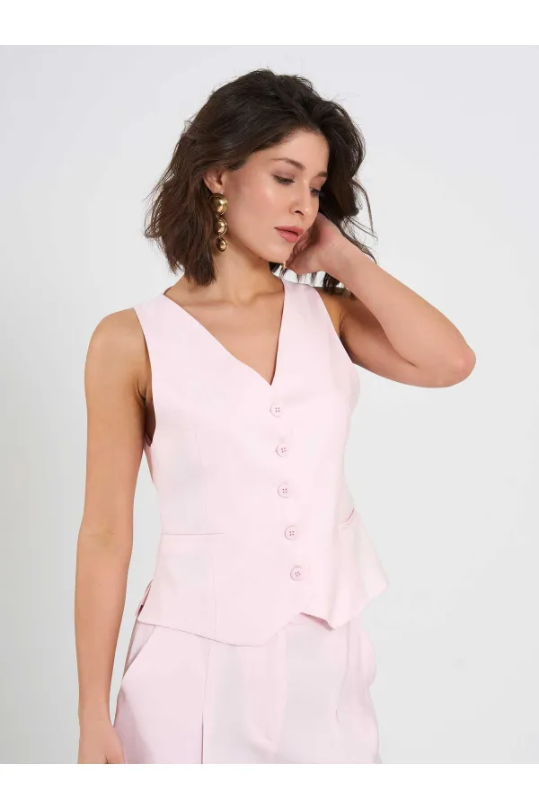 120745 Beş Düğmeli Orta Boy Yelek