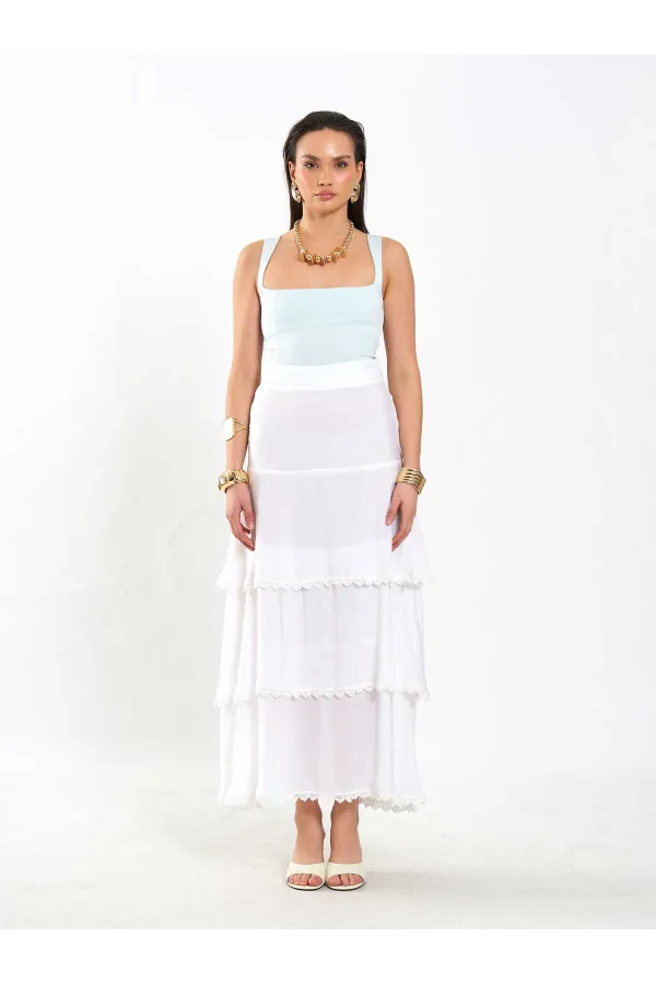 041040 Layered Ruffled Skirt