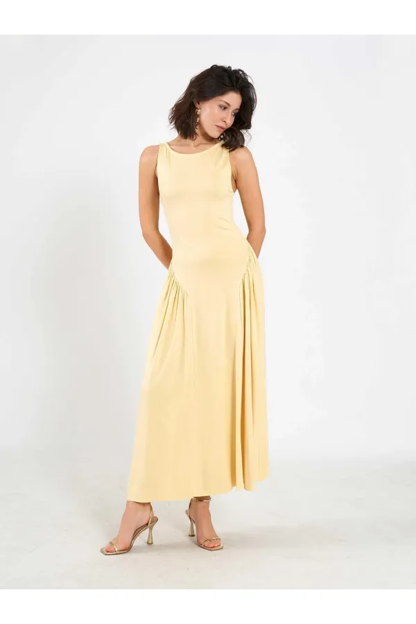 111717 Sleeveless Midi Dress