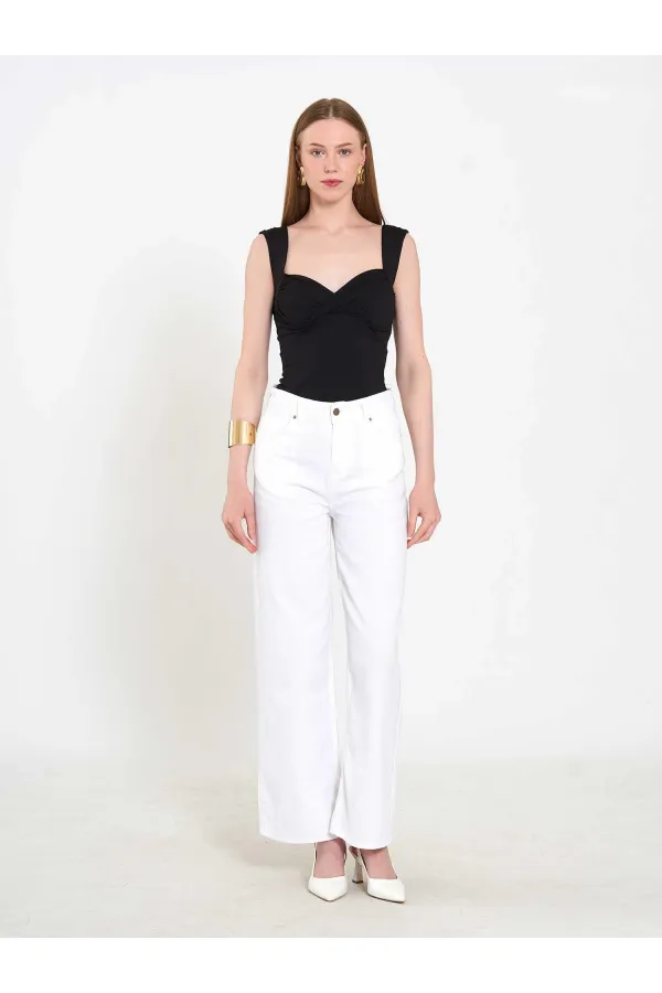 031668 Wide Leg Denim Trousers