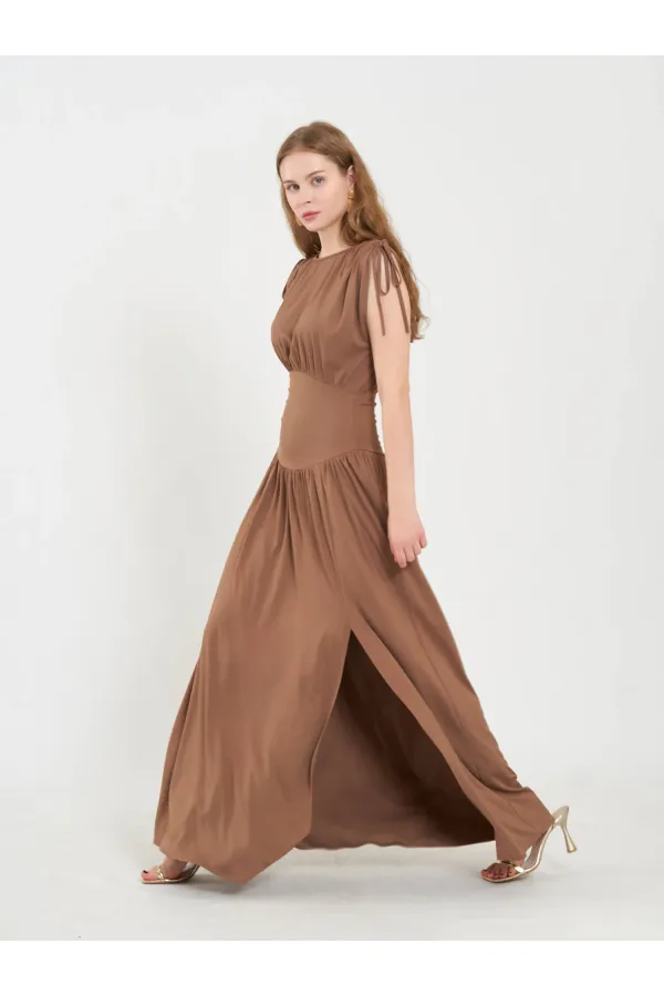 111691 Beli Korsajlı Uzun Elbise