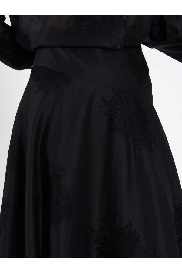 Jupe midi à volants 041192