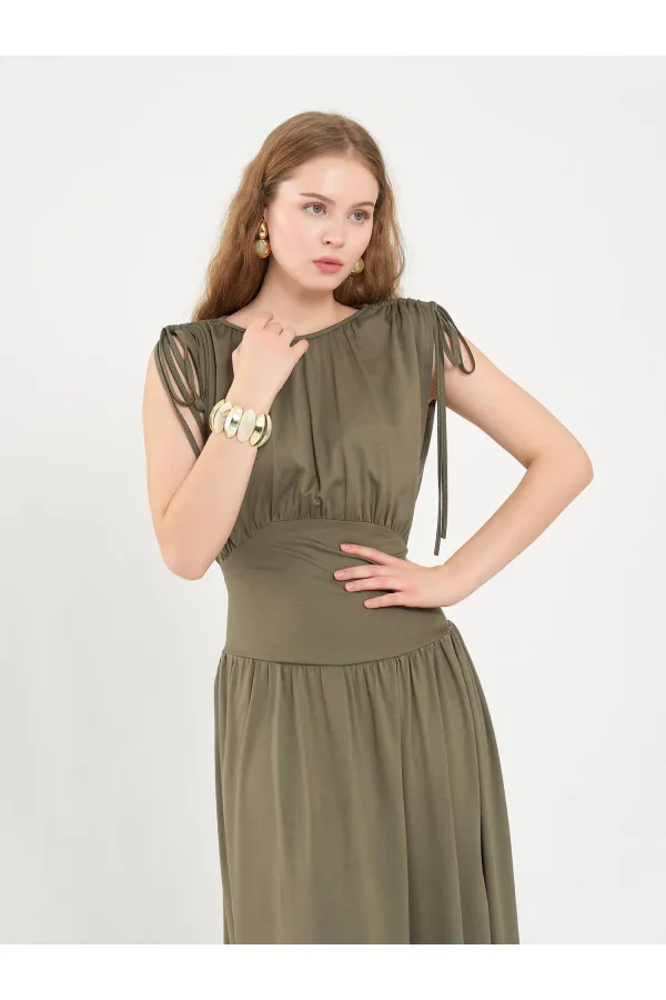 111691 Beli Korsajlı Uzun Elbise