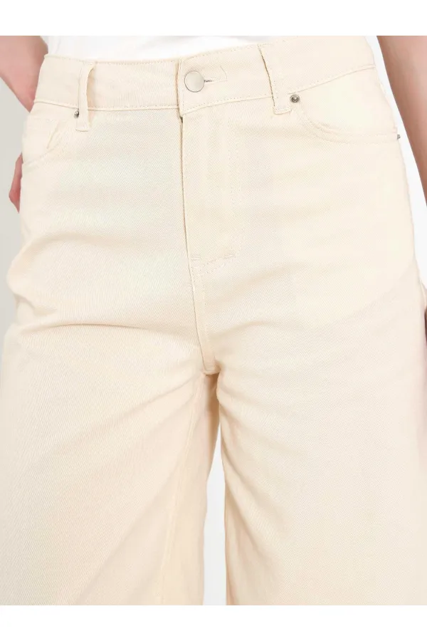 010878 Relaxed Fit Bermuda Denim Shorts