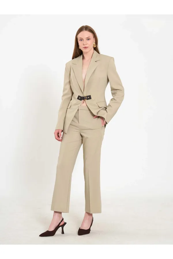 031674 Short Leg Stella Trousers