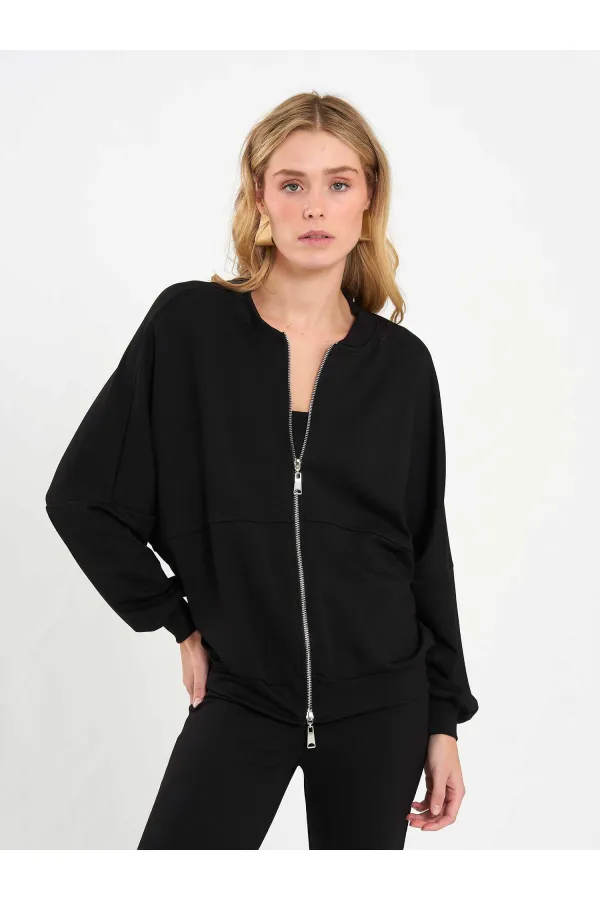 220649 Three-Piece Sports Team