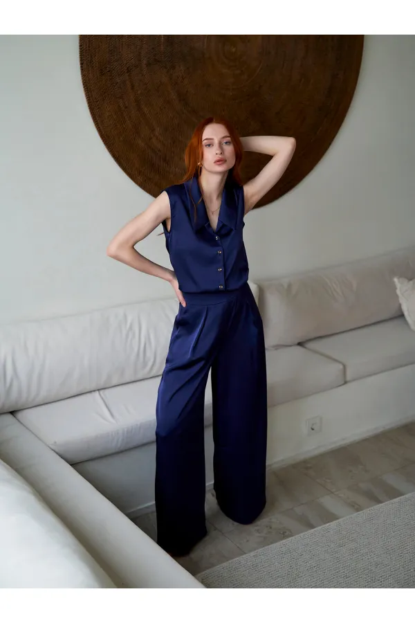 031649 Wide Pleated Satin Trousers