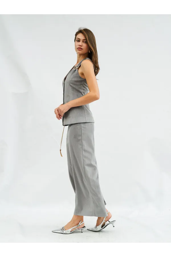 041101 Yırtmaçlı Düz Kesim Etek