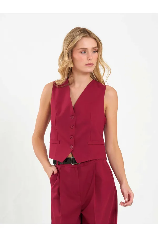 120738 Back Buckle Vest