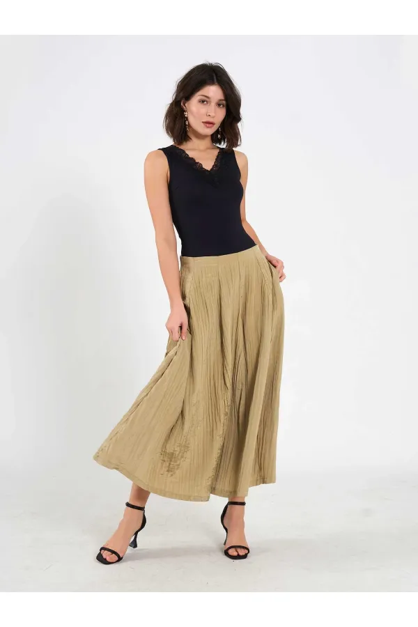 041188 Arkası Lastikli Kloş Midi  Etek