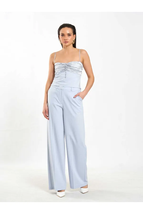 031627 Straight Leg Trousers