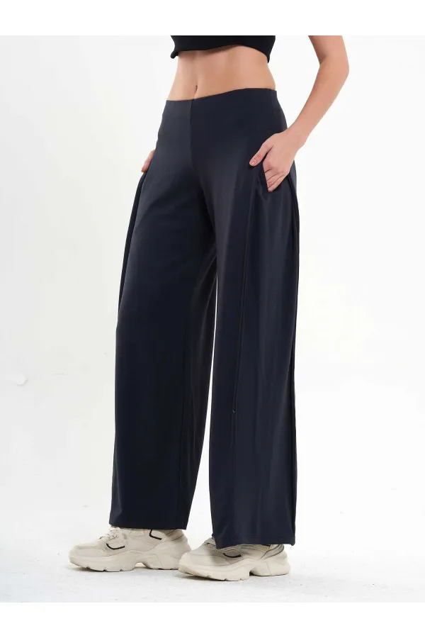 031595 Wide Leg Trousers with Side Pleats