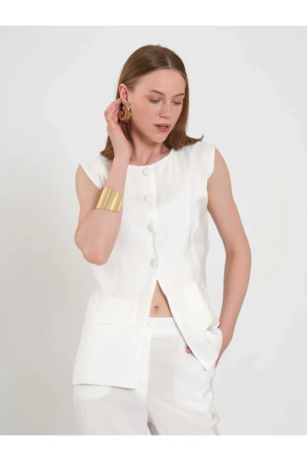 120732 Vest with Ruffled Hem