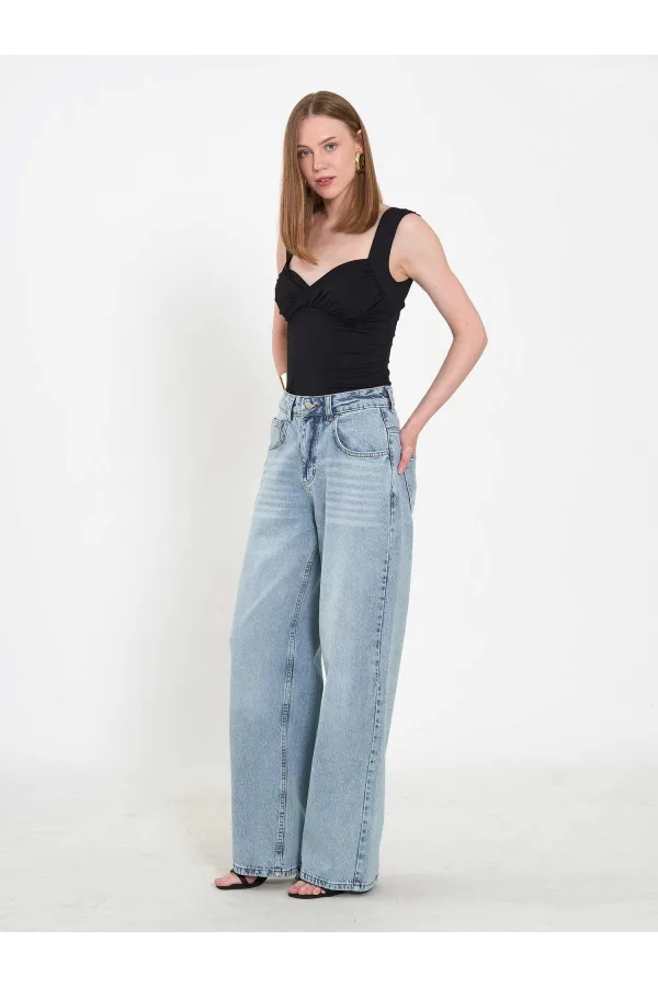 031668 Wide Leg Denim Trousers