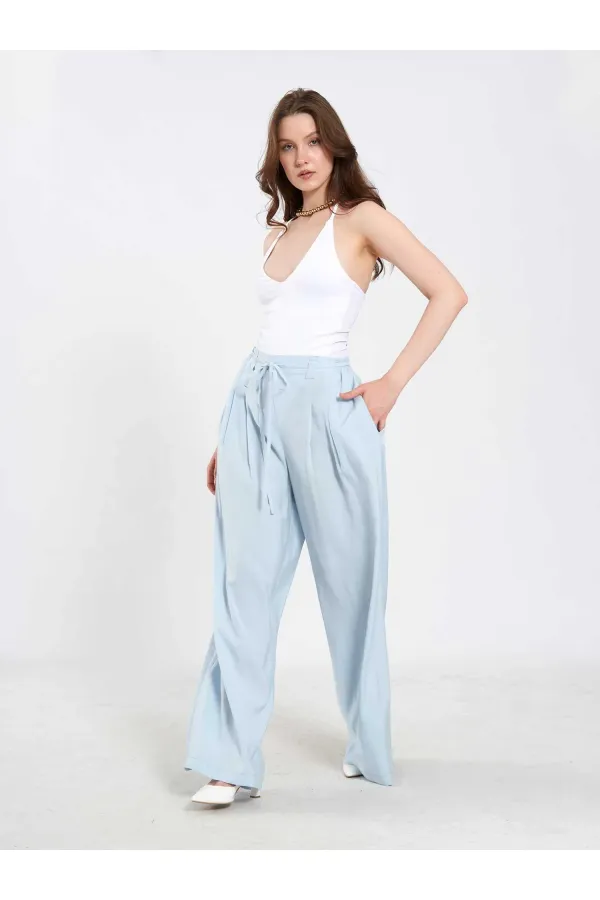 031678 Beli Lastik Detaylı Belden Bağlamalı Pantolon 031678 Beli Lastik Detaylı Belden Bağlamalı Pantolon