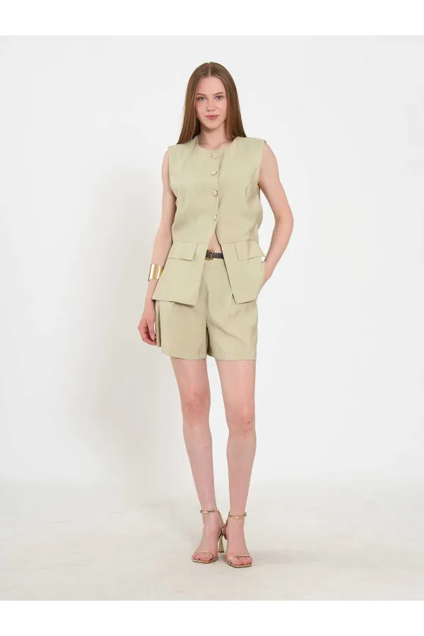 120732 Vest with Ruffled Hem