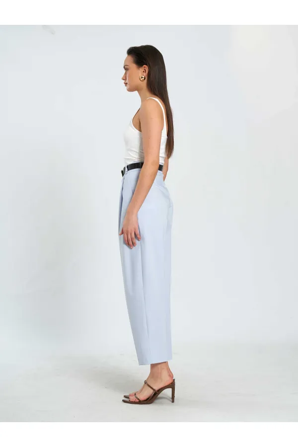031640 Cigarette Pants