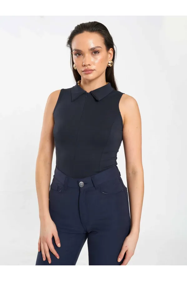 071894 Önü Fermuarlı Örme Kolsuz Body