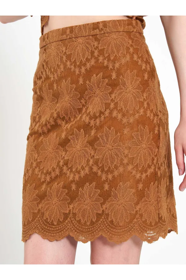 041195 Dantel Görünümlü Mini Etek