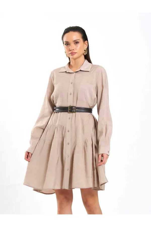 Robe asymétrique à volants et ceinture 111703