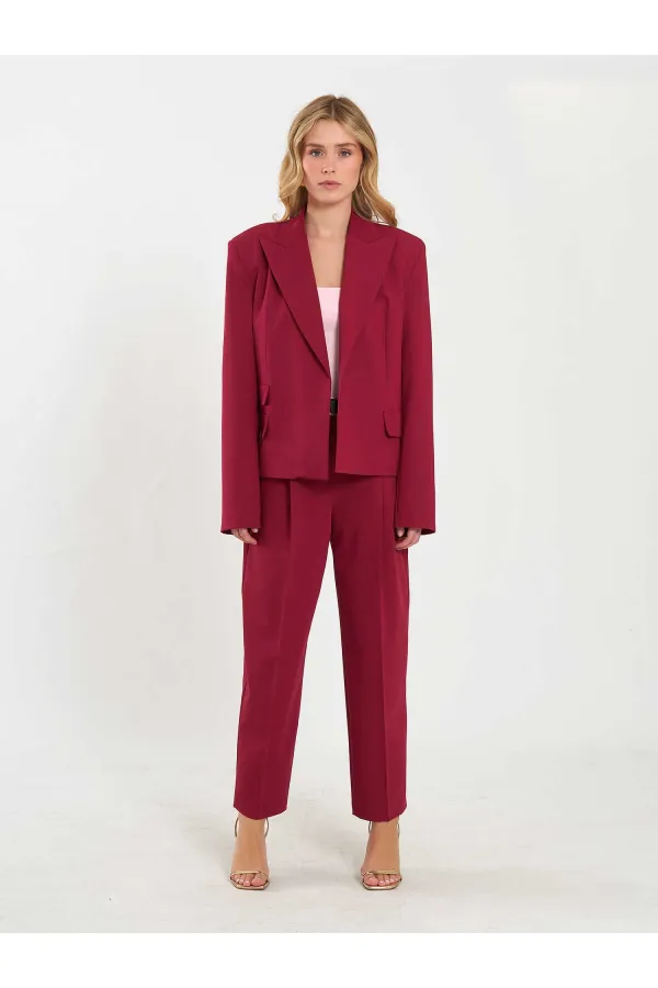 131044 Wide Shoulder Oversize Jacket