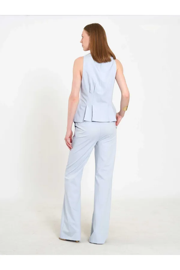031673 Stella Straight Leg Trousers with Belt Buckle